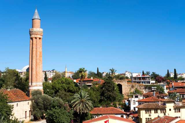 مسجد یویل مناره آنتالیا Yivli Minare Mosque